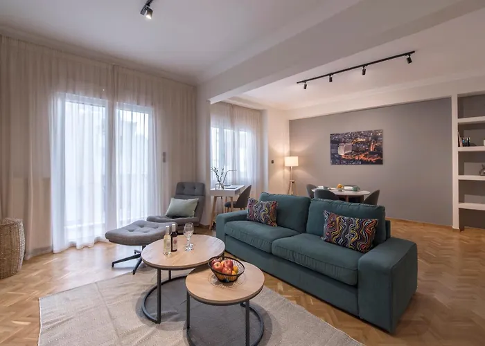 Modern Ilisian Apartment
