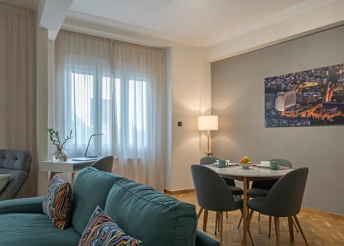 Modern Ilisian Apartment